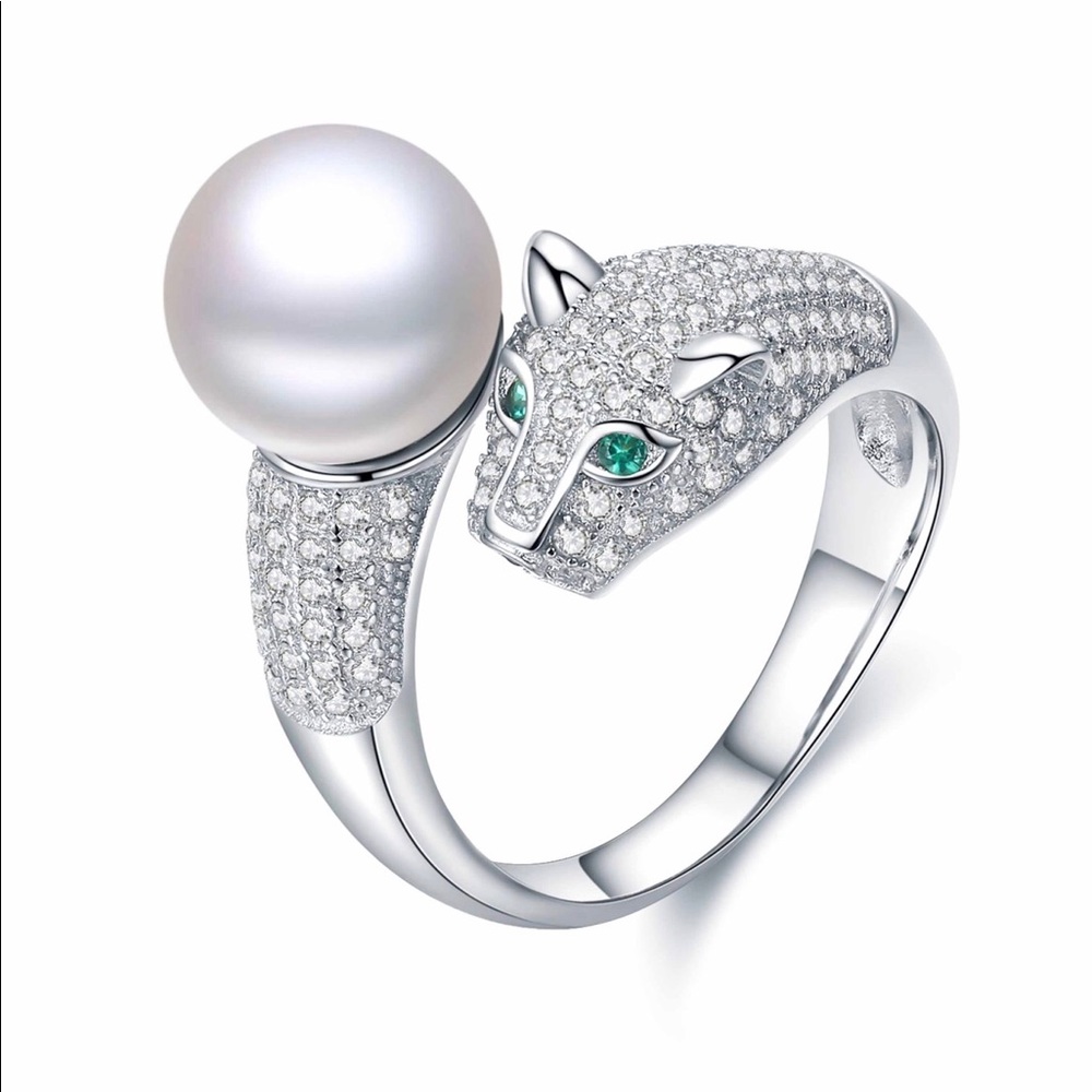 Panther Pearl Ring
